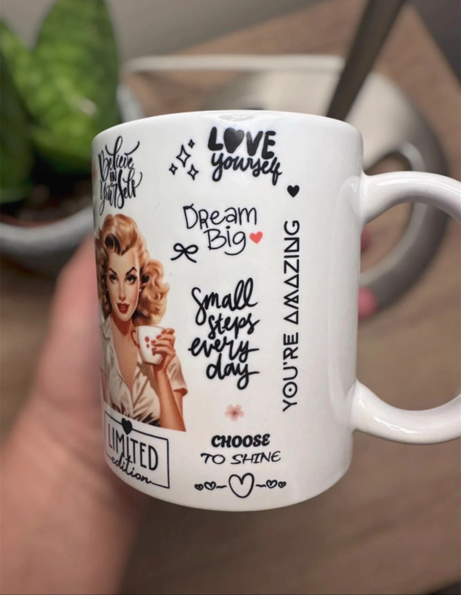 Tasse Édition Limitée Pin-up – photo 3